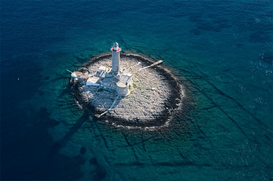 porer-lighthouse Croatie