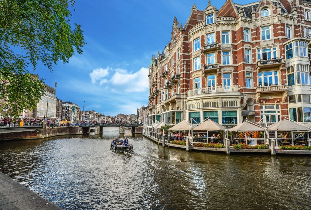Eine Kanaltour durch Amsterdam