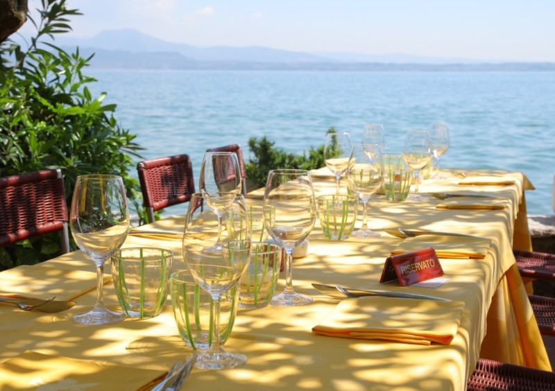 Hier könnten auch Sie bald sitzen: Gardasee, Italien