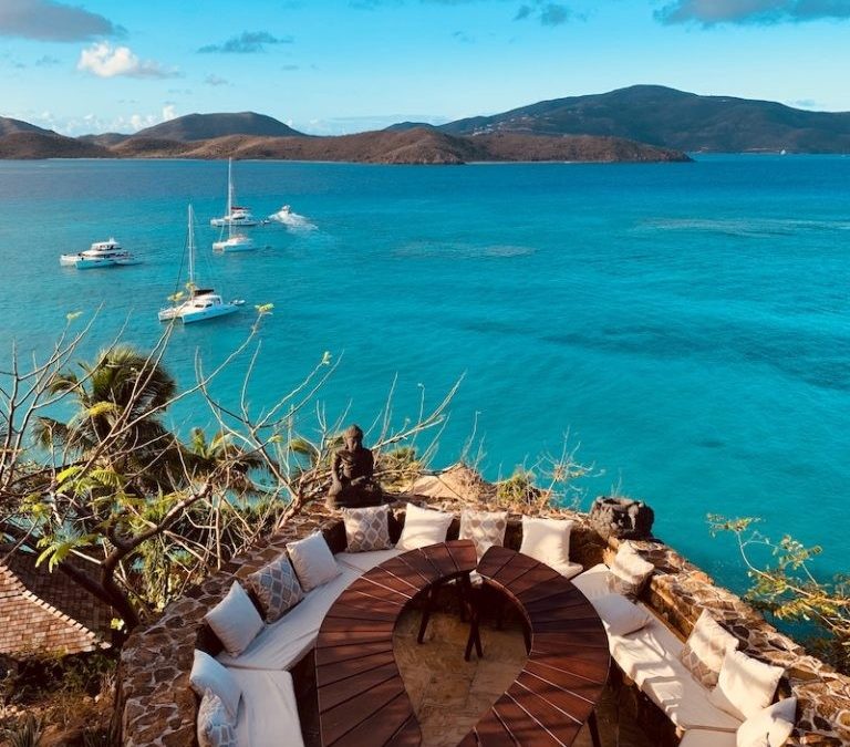 Entfliehen Sie dem Winter: Entdecken Sie die 5 besten Segelrouten in der Karibik